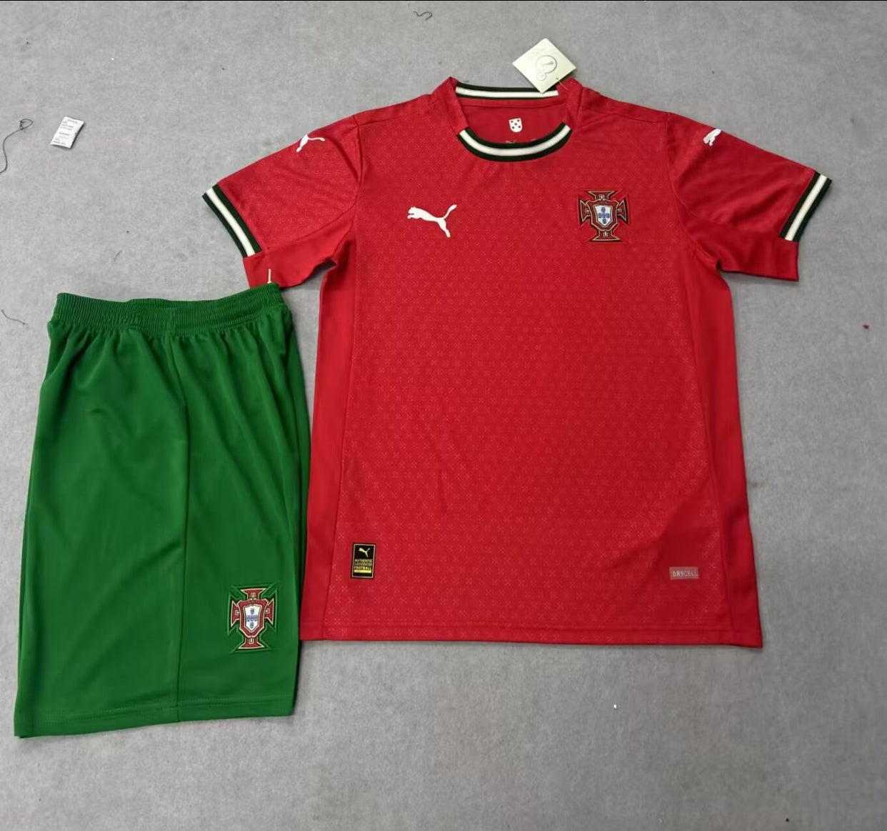 Maillot domicile Portugal 2025/26