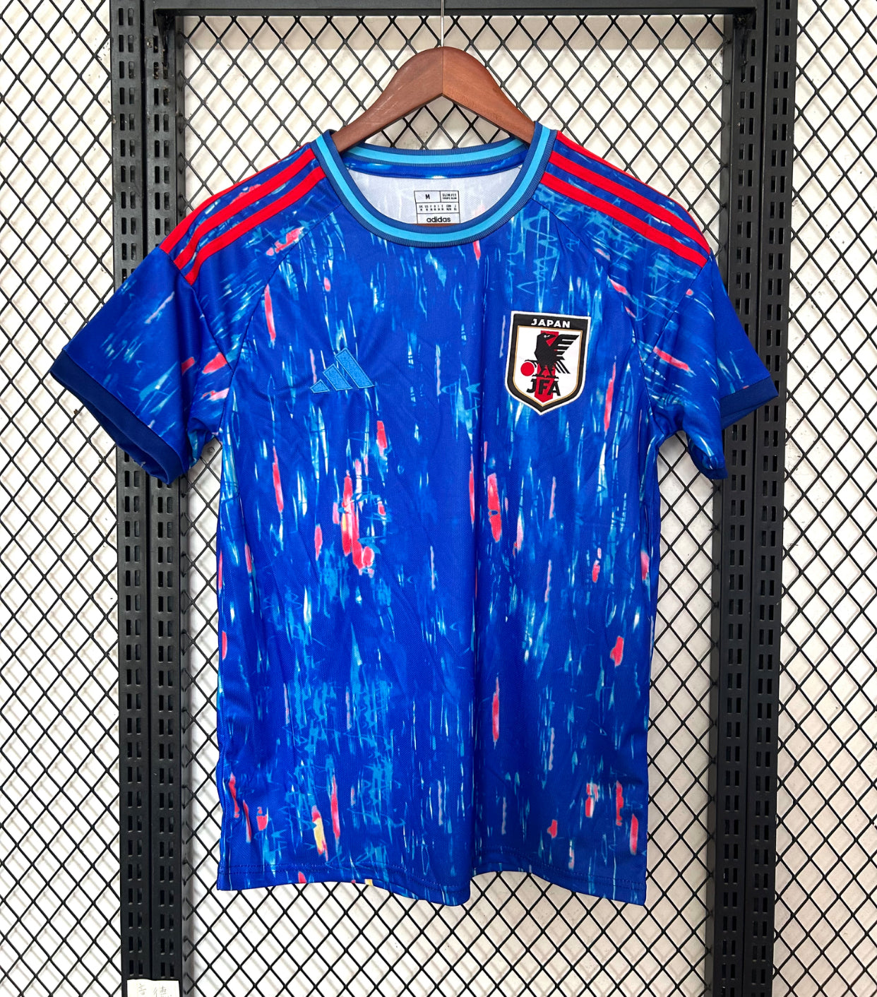 2024/25 Japon